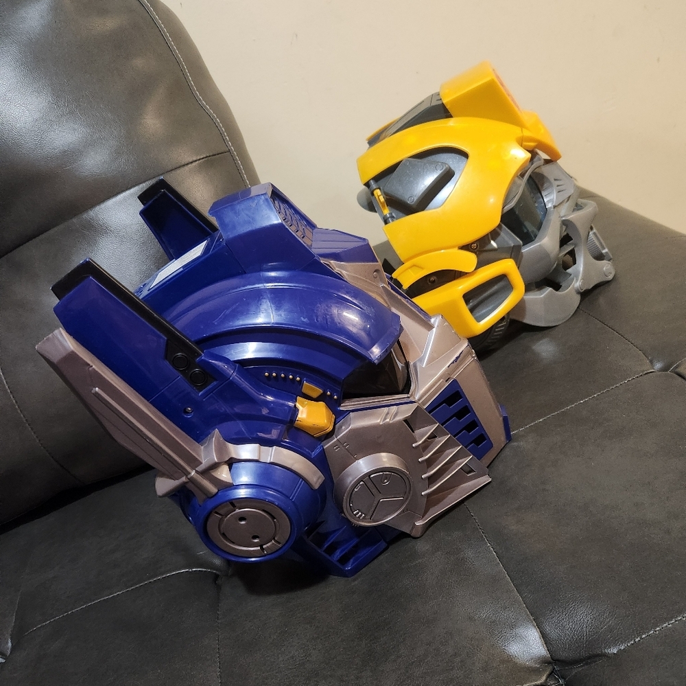 2 Transformer Voice Altering Mask - Picture 4 of 8